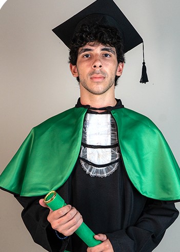 Luis Otavio Vieira Caires